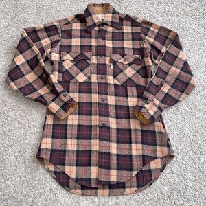 Vintage Levi’s White Tab 100% Wool Flannel Made in USA Size Small